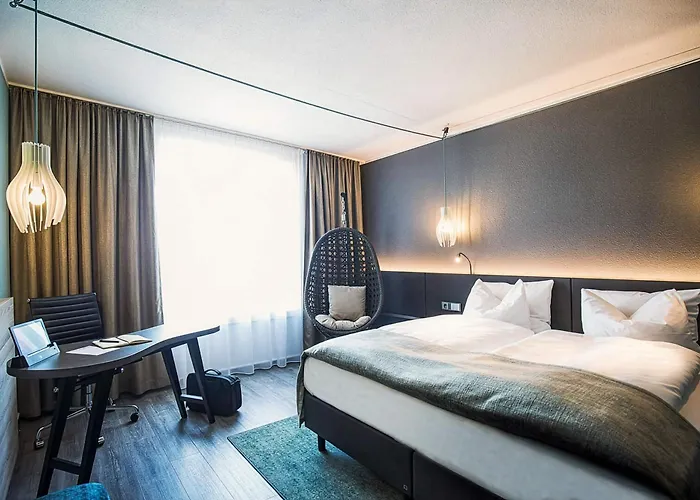 Elaya Frankfurt